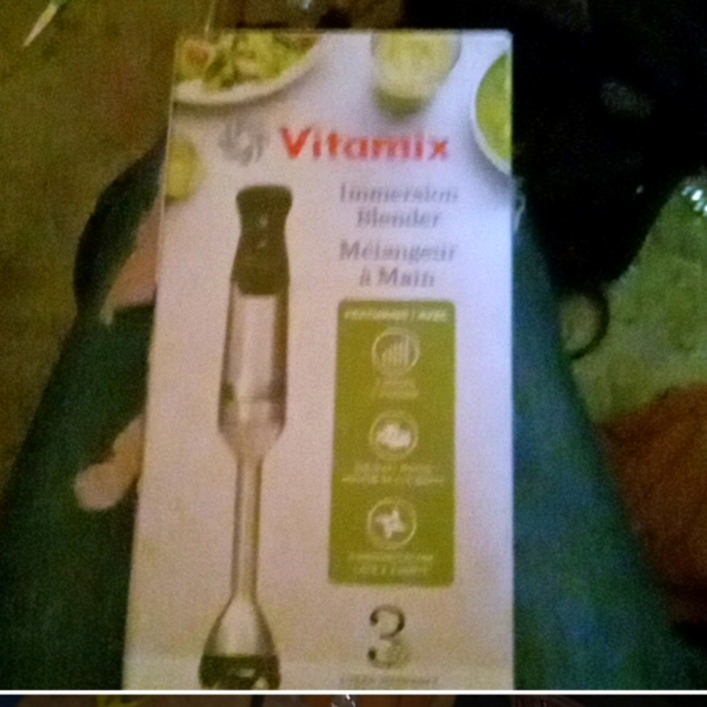 Vitamix mixer .